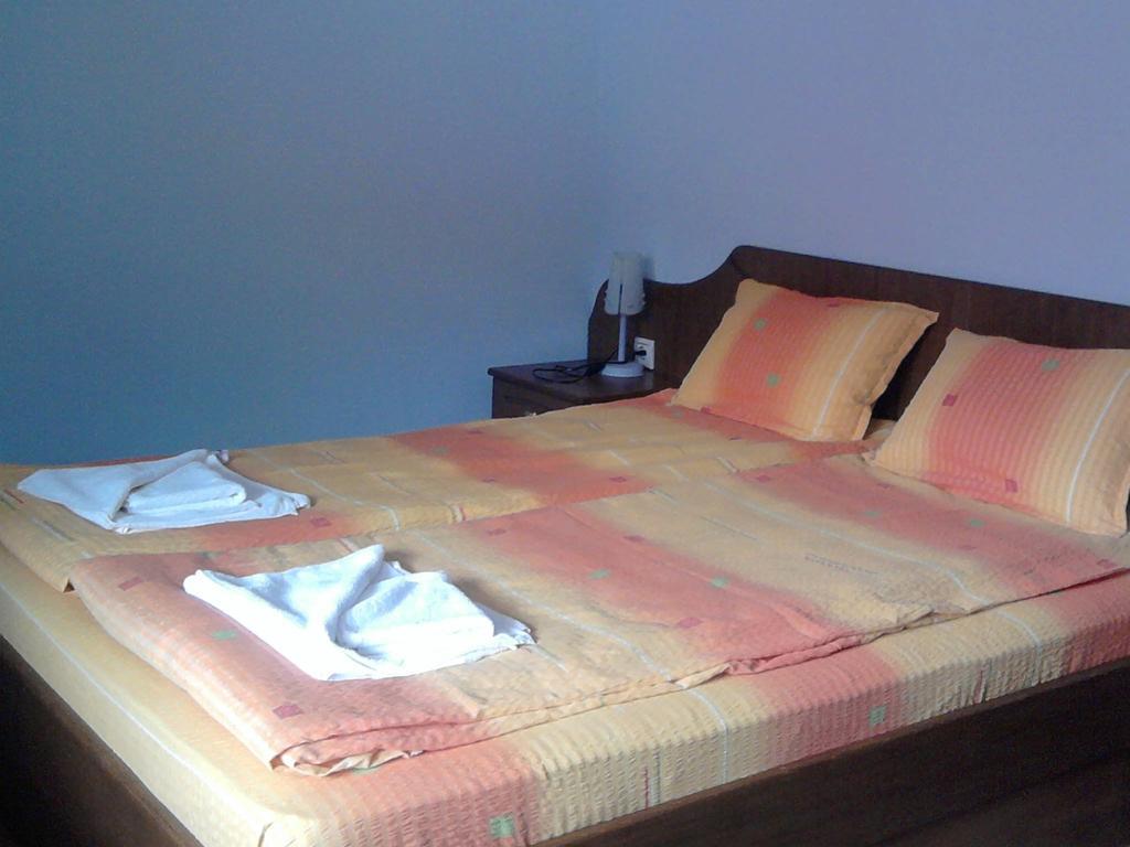 Complex Balkandzhii Apriltsi  Habitación foto